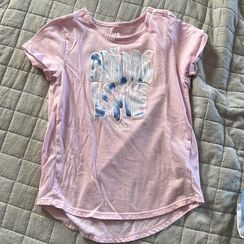 Girls Adidas Capri and t shirt set outfit
